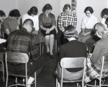InterVarsity daily prayer meeting in the 1940s